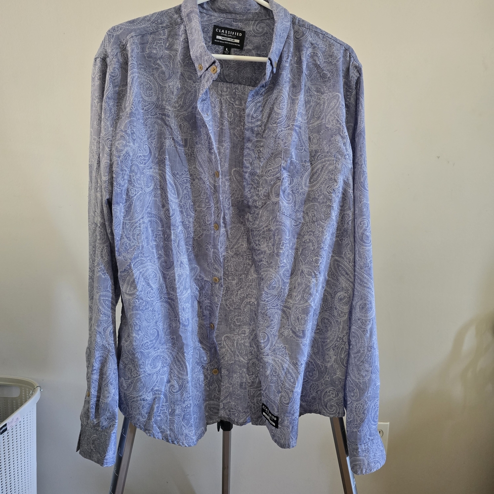 3/$70 Mens Soft Blue Paisley Shirt